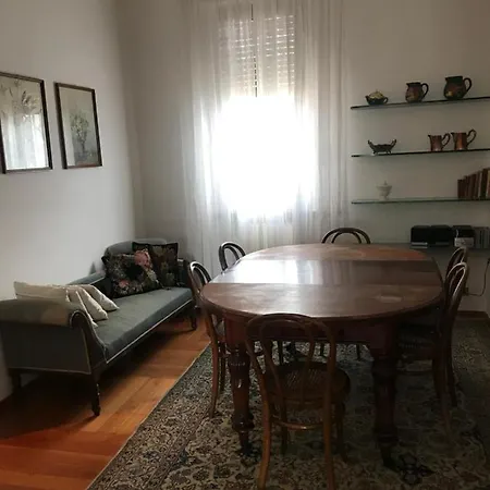 Villa Casa Carlotta Matilde Massa (Tuscany)